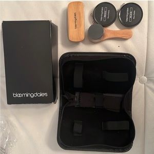 BLOOMINDALES TRAVEL SHOE SHINE KIT/ brush, sponge, brown&bkack